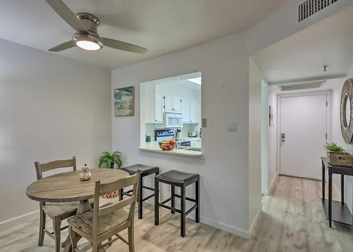 1 Mi To Old Town: W/ Pool Access Scottsdale
