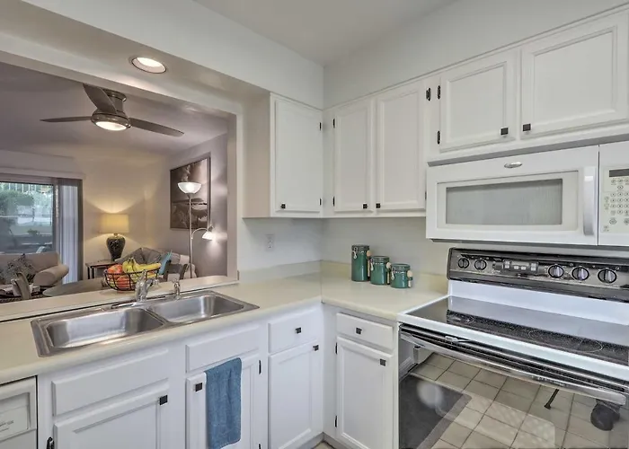 Holiday home 1 Mi To Old Town: W/ Pool Access *