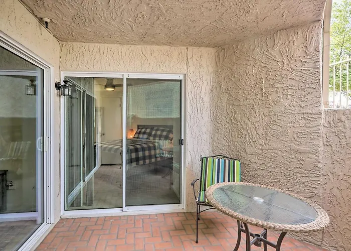 1 Mi To Old Town: W/ Pool Access * Scottsdale