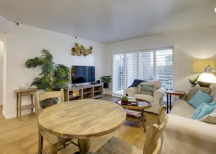 1 Mi To Old Town: W/ Pool Access * Scottsdale