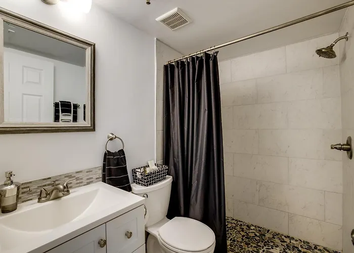 Dom wakacyjny 1 Mi To Old Town: W/ Pool Access Scottsdale